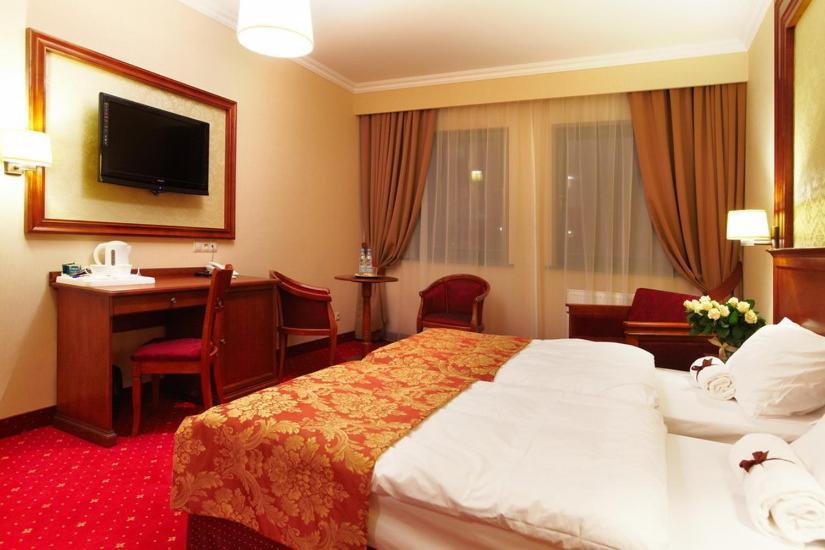 Hotel Grodzki Business & Spa Stargard Szczecinski Room photo